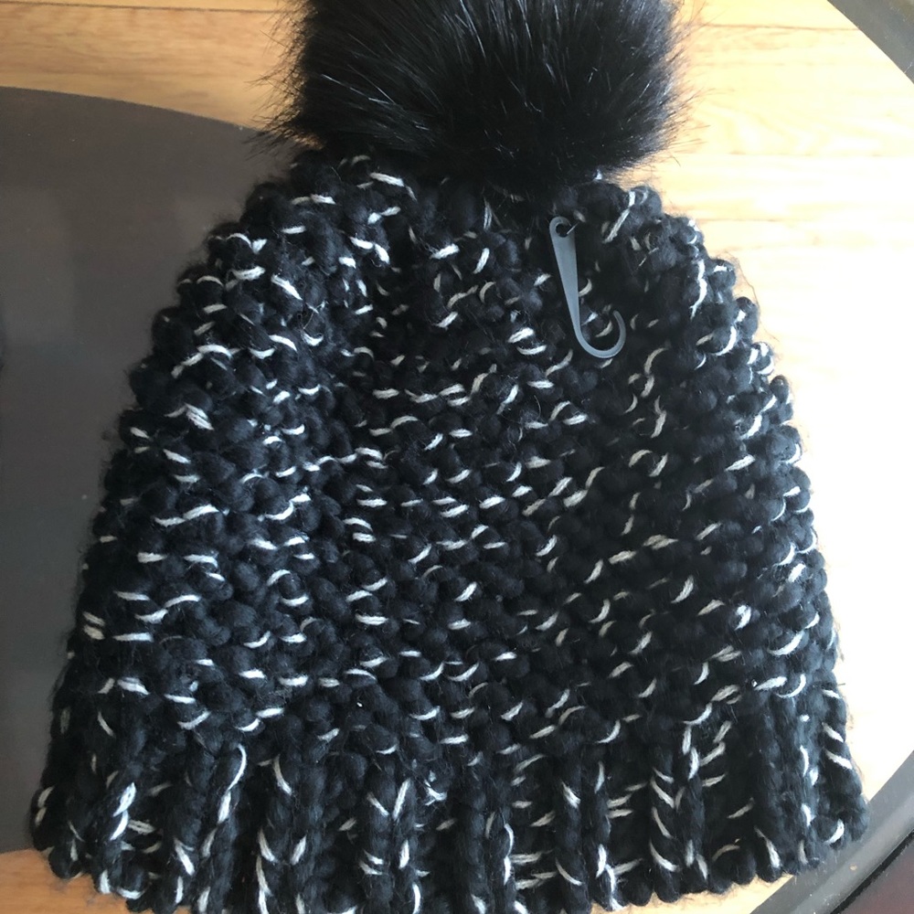 Express beanie